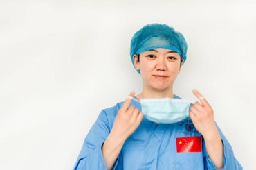 青大附院院感专家秦文从武汉撤离返青